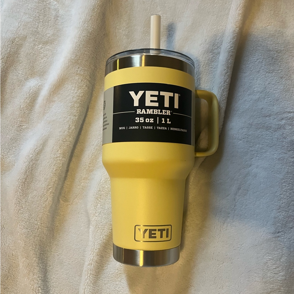 YETI Rambler 35 oz in Bright Butter Yellow